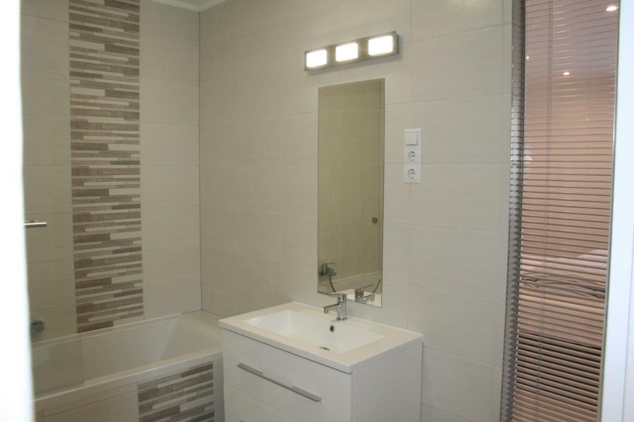 Broadway Center Rooftop View Apartment บูดาเปสต์ ภายนอก รูปภาพ